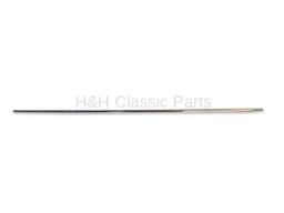 Upper Quarter Molding RH
