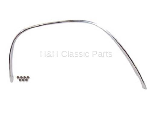 Front Wheel Opening Molding LH