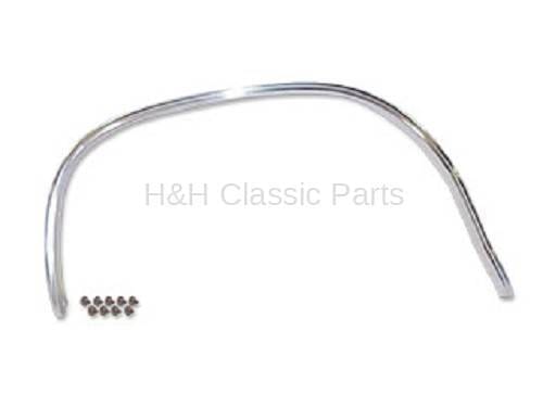 Front Wheel Opening Molding LH
