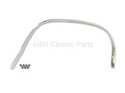 Front Wheel Opening Molding RH