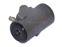 Front Wheel Cylinder RH